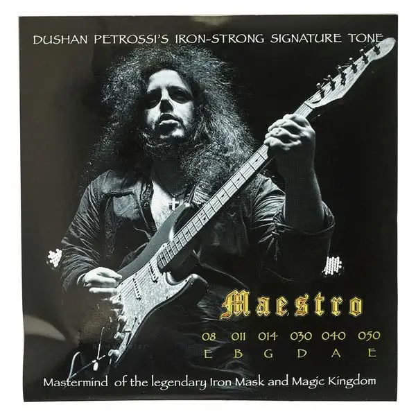 Pyramid Dushan Petrossi Signature 050