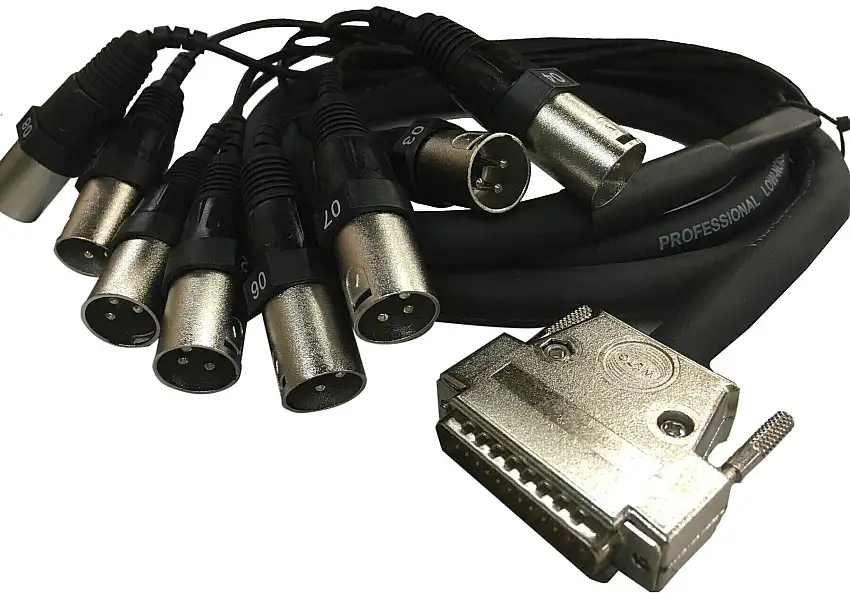 Cymatic Audio uTrack24 DB25 2 m Multikabel