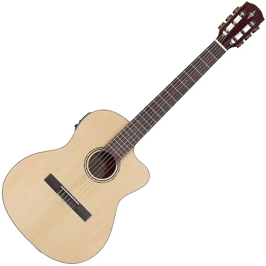 Alvarez RC26HCE 4/4 Natural Klassisk gitarr med förförstärkare